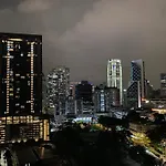 Quill Residences Suite By Mimpi B&B